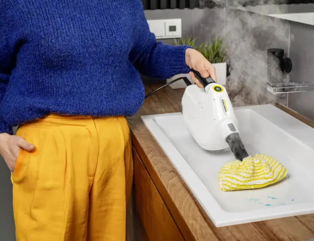 Ατμοκαθαριστής Karcher SC 1 Multi με χωρητικότητα 200ml 1.516-404.0