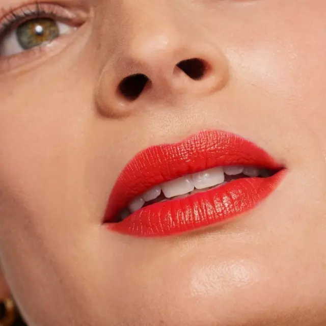 Jane Iredale ColorLuxe Hydrating Cream Lipstick 2g Poppy 3