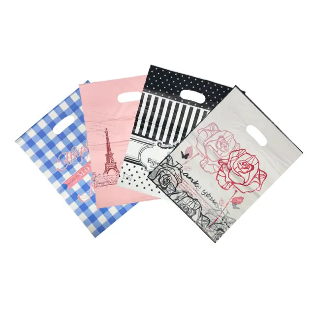 Πλαστική σακούλα δώρου 40x30cm 50τμχ - Plastic present bag 145867