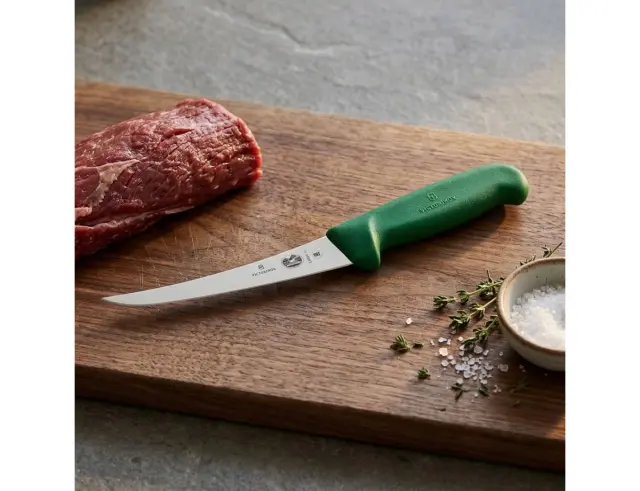 Μαχαίρι Ξεκοκαλίσματος Victorinox Fibrox με μήκος λεπίδας 15cm - Green5.6604.15