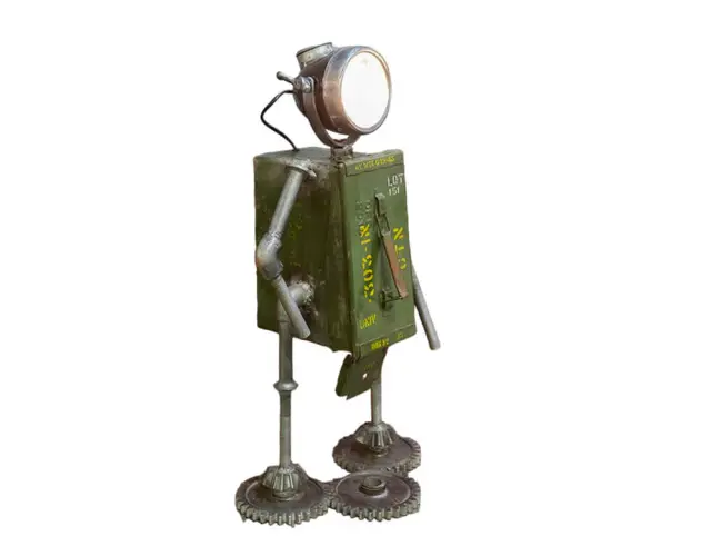 Επιτραπέζιο μεταλλικό φωτιστικό Robot (74939) με λαμπτήρα Ε27 και διαστάσεις 32x22x72cm 74939 3
