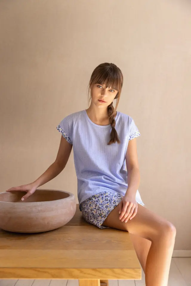 S1292 - Type - PYJAMA BLUE FLOWER STRIPE - M