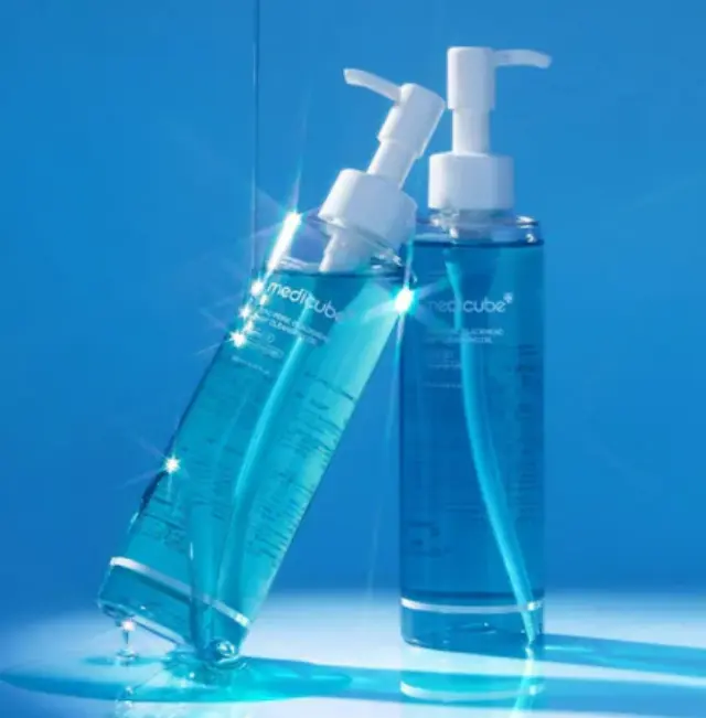 Medicube Zero Pore Blackhead Deep Cleansing Oil Απαλό, βαθύ καθαριστικό λάδι για σμήγμα + μαύρα στίγματα 205ml 2