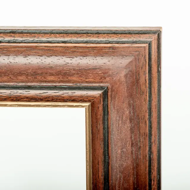 Κορνίζα ξύλινη τοίχου 24x30 cm χρώμα καφέ καρυδιάς με χρυσή γραμμή , τζάμι Ματ (Κ103/139) 2