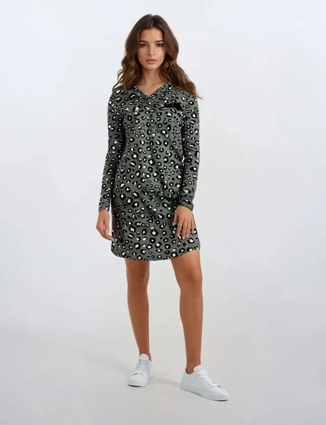 W911 - Type - NIGHTGOWN GREEN LEO - S