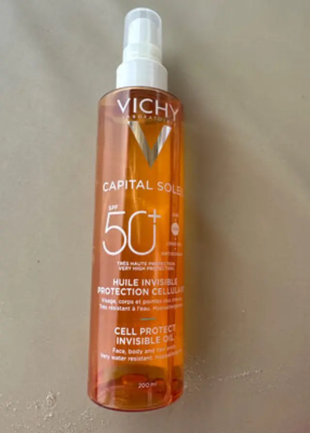 Vichy Capital Soleil Cell Protect Invisible Αδιάβροχο Αντηλιακό Λάδι Προσώπου και Σώματος SPF50 σε Spray 200ml