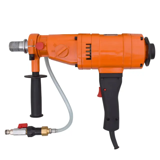 ΚΑΡΟΤΙΕΡΑ ΧΕΙΡΟΣ 2000W Φ 150 ΣΕ ΜΠΕΤΟΝ ΚΑΙ Φ 200 ΤΟΙΧΟΠΟΙΙΑ 633183
