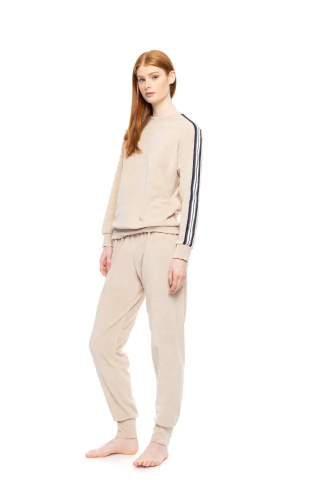 W1867 - Sand - LOUNGEWEAR VELVET OFF WHITE STRIPE - XL 2