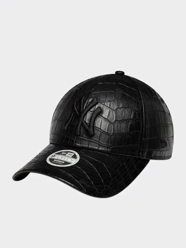 New Era New York Yankees MLB Pattern PU Black 9FORTY Adjustable Cap Black 60915860 - One Size