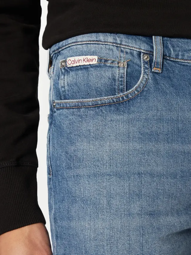 Calvin Klein - Ανδρικό Τζιν Tapered Dad Mid Blue Washed Slim Fit J30J327175-1A4 Μπλε 2