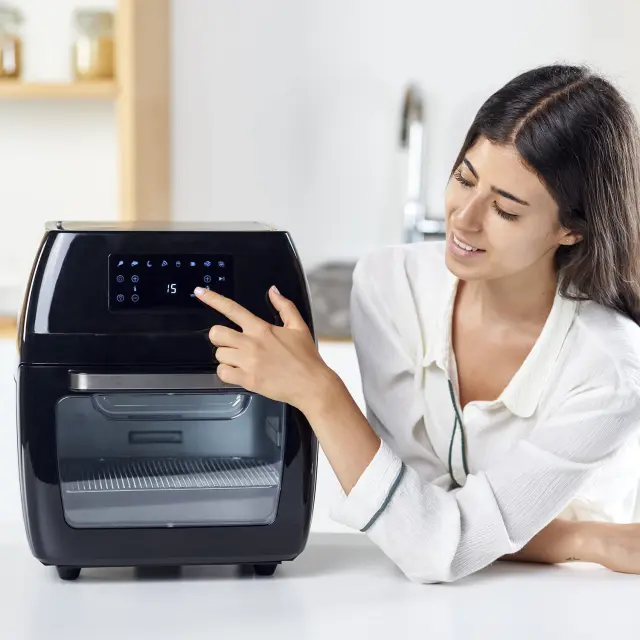 Black + Decker Φουρνάκι και Φριτέζα Αέρος BXAFO1200E - 1700W 2