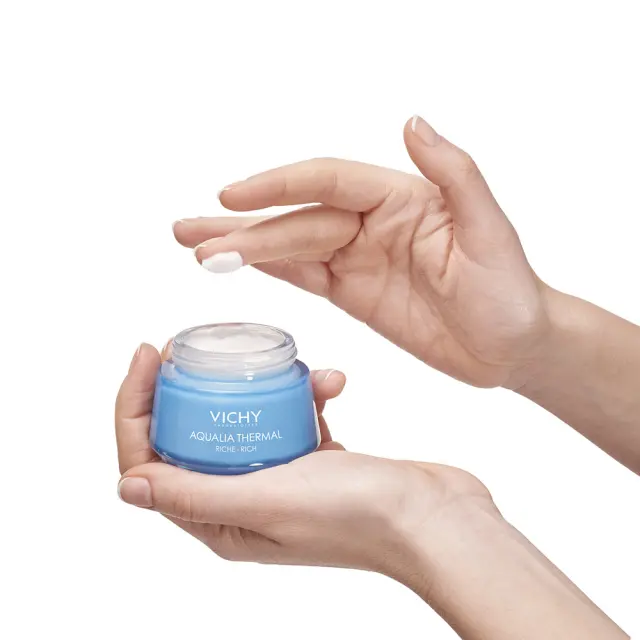 Vichy Aqualia Thermal Rich Rehydrating Cream Ενυδατική Κρέμα Ημέρας Πλούσιας Υφής για Ξηρή Επιδερμίδα 50ml