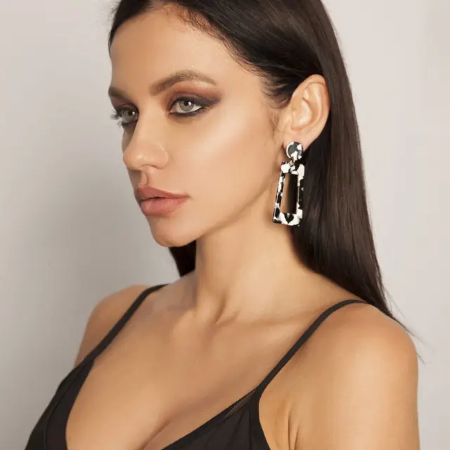 Ghetto Resin Geometric Square Acrylic Earrings 2