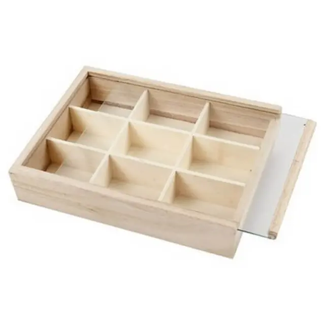 Κουτί με χωρίσματα και γυάλινο καπάκι 17x13 cm