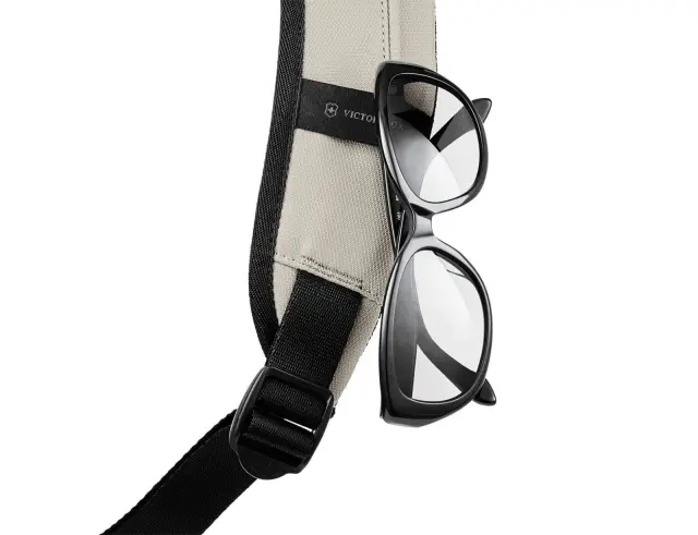 Τσάντα Πλάτης 15.6'' Altmont Modern Deluxe Victorinox με χωρητικότητα 27L - Stone White653552 2