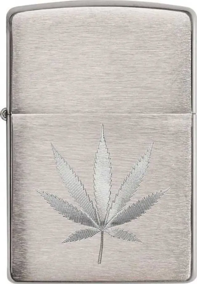 ZIPPO Αναπτήρας - 29587 Marijuana Leaf