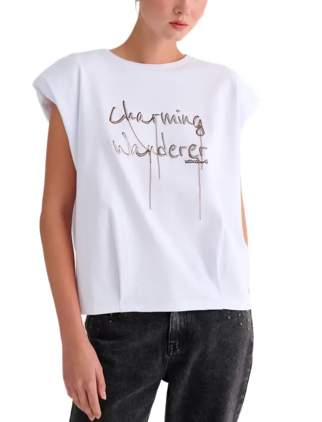 Attrattivo γυναικείο t-shirt με τύπωμα και αλυσίδες 9923934-1