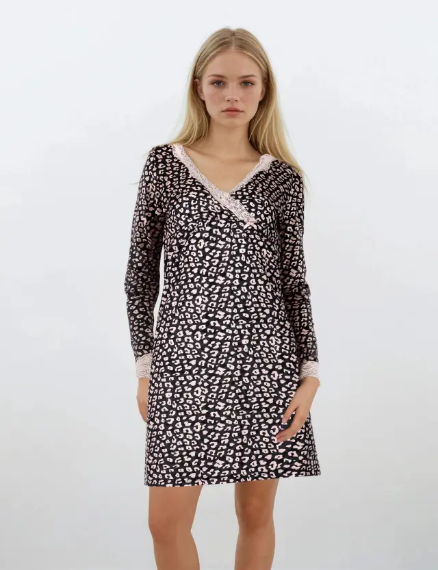 W958 - Type - NIGHTGOWN BLUE LEO 2