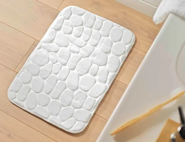 Πατάκι Μπάνιου Ricochet Douceur d'intérieur με memory foam και διαστάσεις 50x80cm - White 1801975