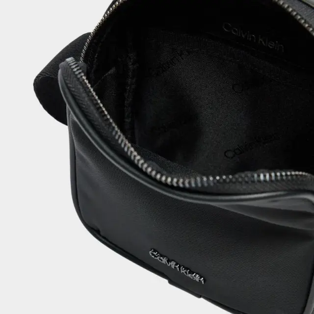 Calvin Klein - Ανδρική Τσάντα Ώμου / Χιαστί Ck Est. Nylon Cube Reporter+Case K50K512113-BEH Μαύρο 3