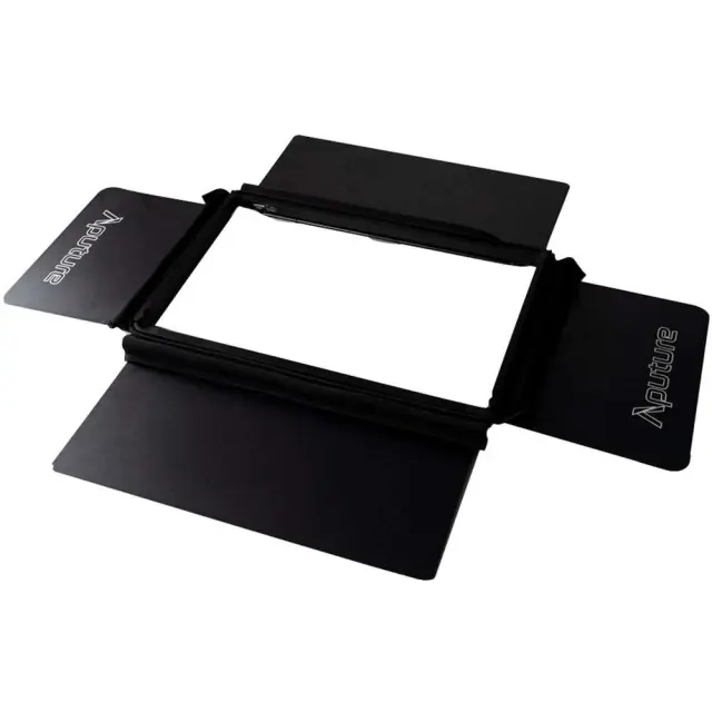 Aputure Πτερύγια Nova P300c 3