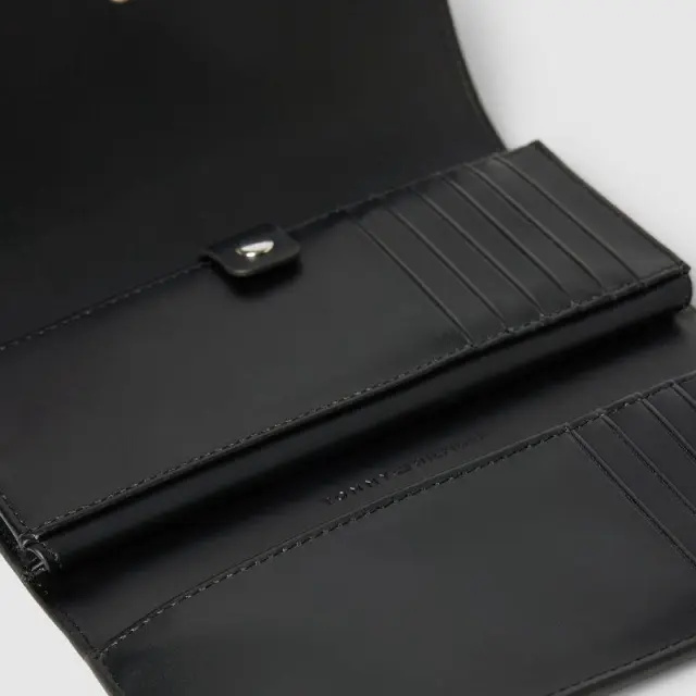 Tommy Hilfiger - Γυναικείο Πορτοφόλι Th Emblem Lrg Flap Wallet AW0AW14651-BDS Μαύρο 3