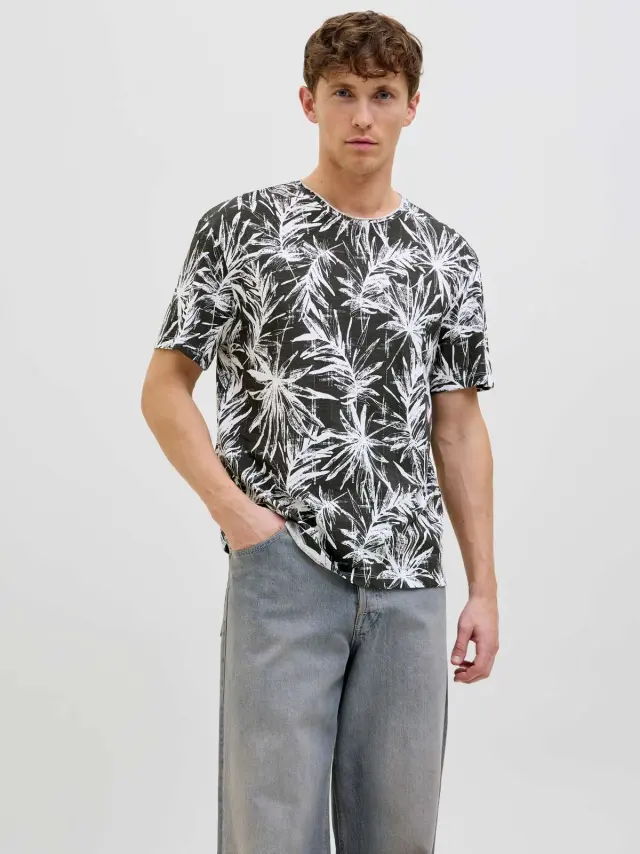 JJEBRYAN AOP TEE S/S O-NECK SN Black