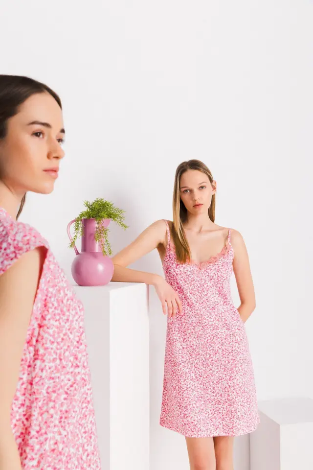 S1390 - Type - NIGHTGOWN BLOOMING NIGHTS