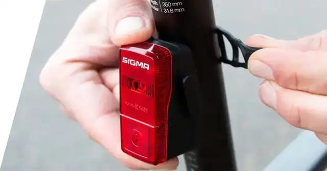 ΦΑΝΑΡΙ SIGMA CUBIC FLASH ΟΠΙΣΘΙΟ 3