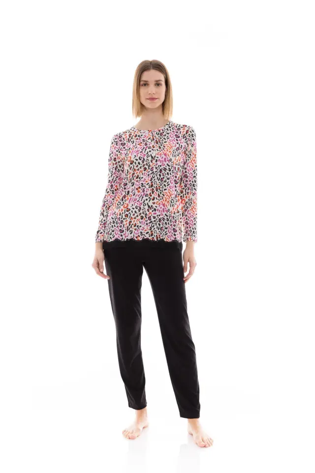 W1377 - Type - PYJAMA WHITE LEO