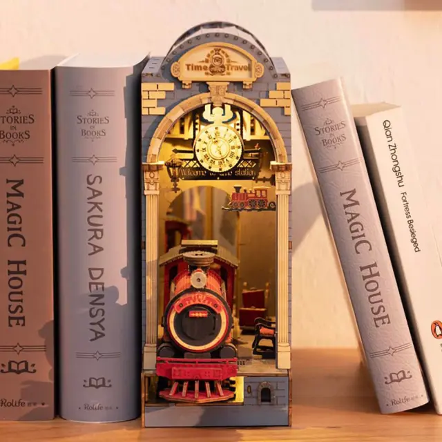 Rolife DIY Booknook & Wonderland / Κατασκευή 3D Βιβλιοστάτη με Φωτισμό: Time Travel 3