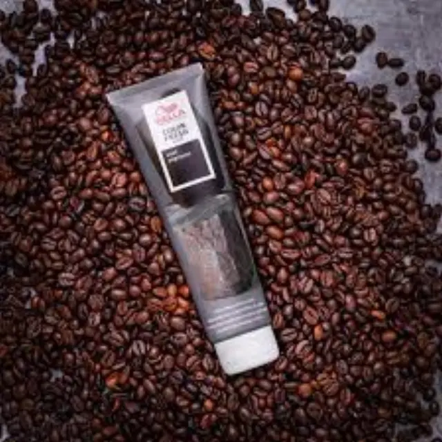 Wella Professionals Color Fresh Mask Cool Espresso 150ml 3