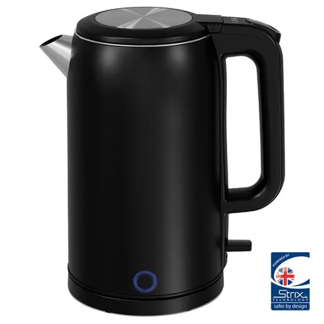 Bραστήρας 1.8L, 1500W, σε μαύρο χρώμα.