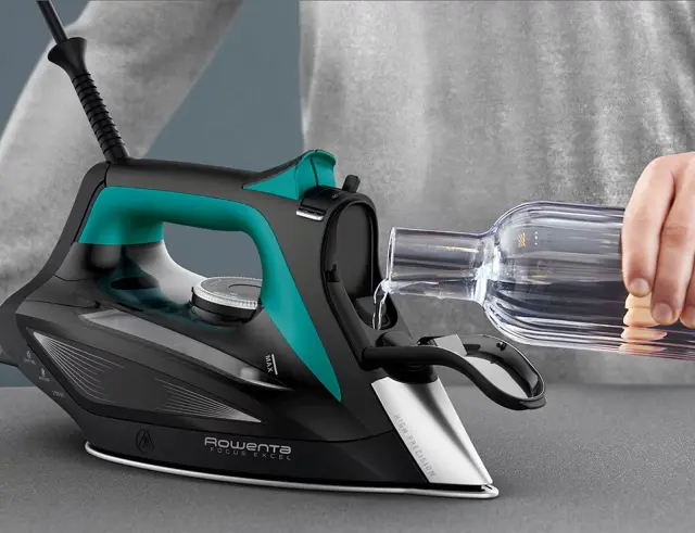 Σίδερο ατμού Rowenta Focus Excel DW5326D1 με ισχύ 2700W και χωρητικότητα νερού 300ml DW5326D1 3