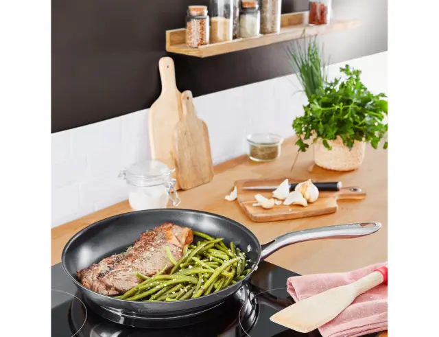 Τηγάνι Tefal Infinite με αντικολλητική επίστρωση και διάμετρο 24cm H8150425 3