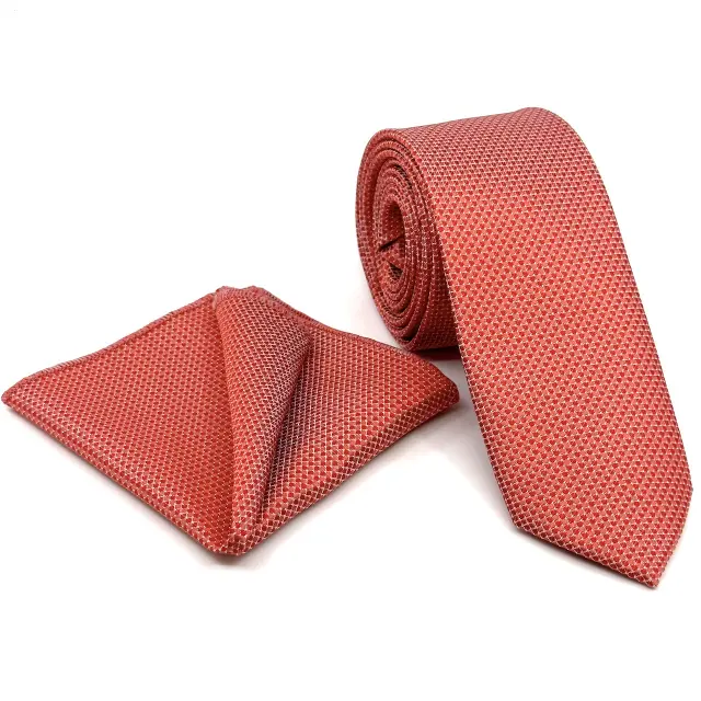 Γραβάτα Microfiber σε Κόκκινο Μοτίβο Σετ με Μαντηλάκι