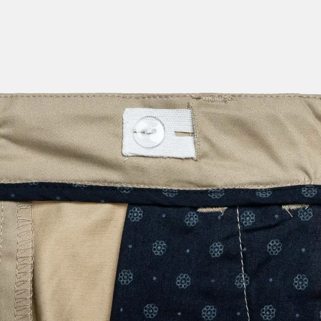 Παντελόνι chinos με ρεβέρ 2