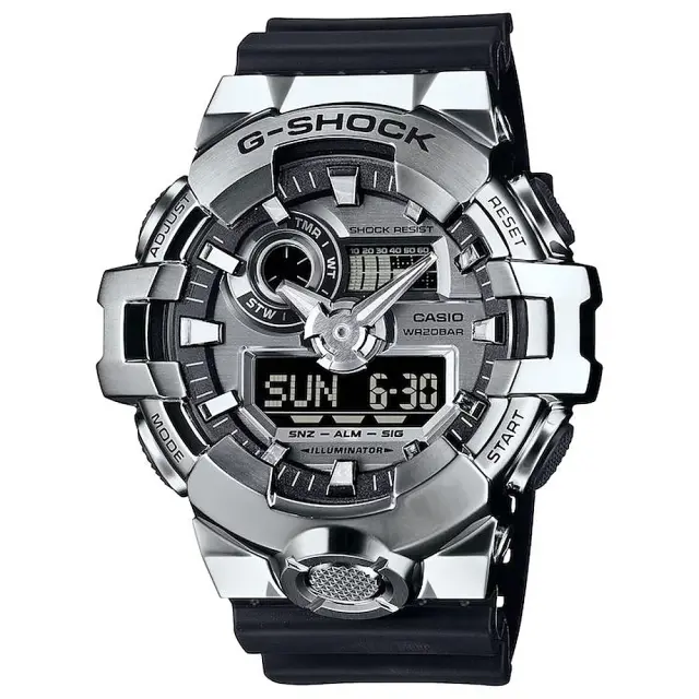 Ανδρικό Ρολόι Casio G-SHOCK 11-GM-700-1AER Αναλογικό-Ψηφιακό με Ασημί Κάσα και Μαύρο Λουράκι