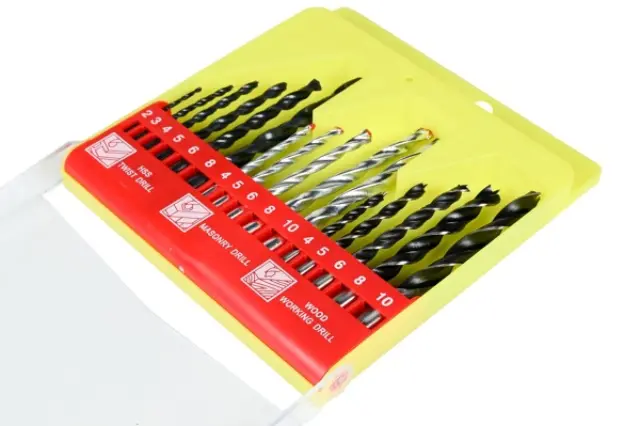 Drill set 16 pieces combination case