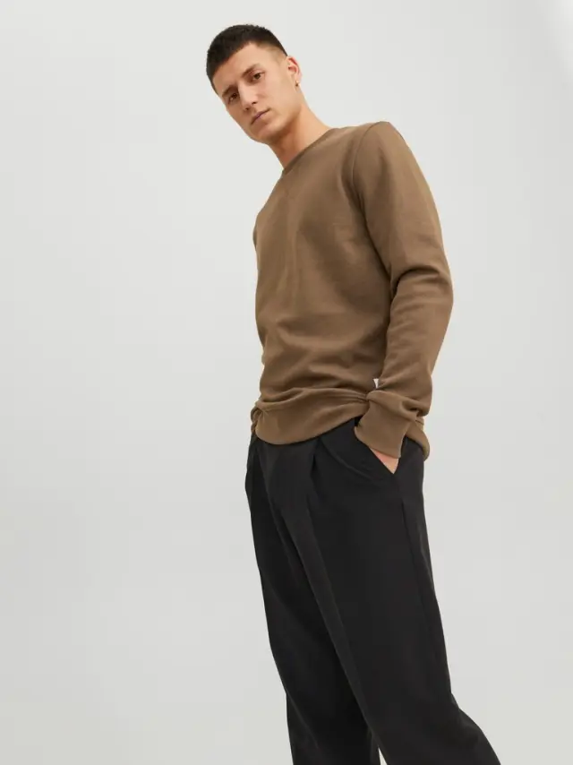 JJEBASIC SWEAT CREW NECK NOOS Otter 3
