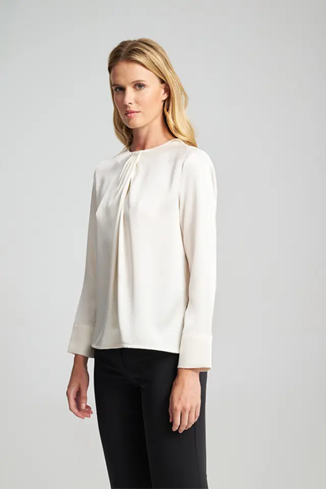 Μπλουζάκι σε Σατέν Υφή Margot - XS 2