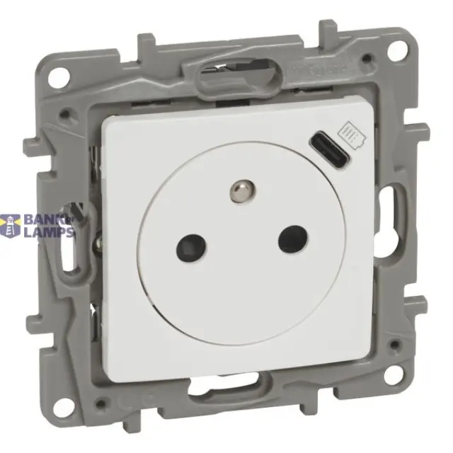 SOCKET 2P+T FR SURF USB TYPE C WH