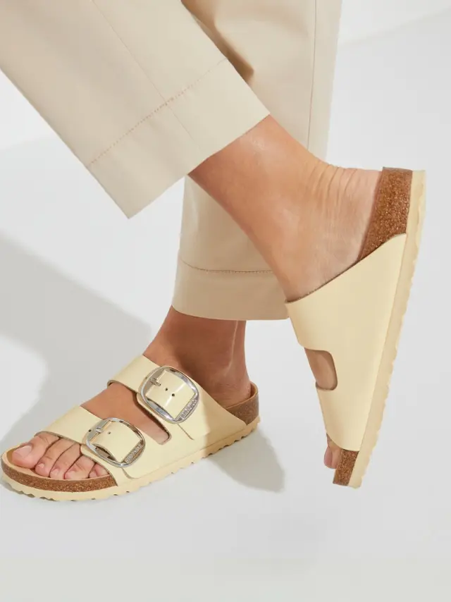 Birkenstock Πέδιλα Γυναικείο δέρμα λουστρίνι Κίτρινο BIR/ARIZONA BIG BUCKLE 1024161 BUTTER - 41 2