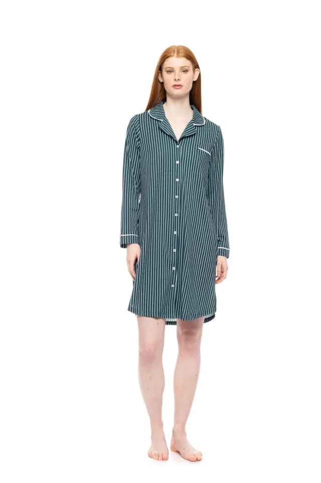 W1752 - Type - NIGHTGOWN BUTTONED GREEN FOREST STRIPES