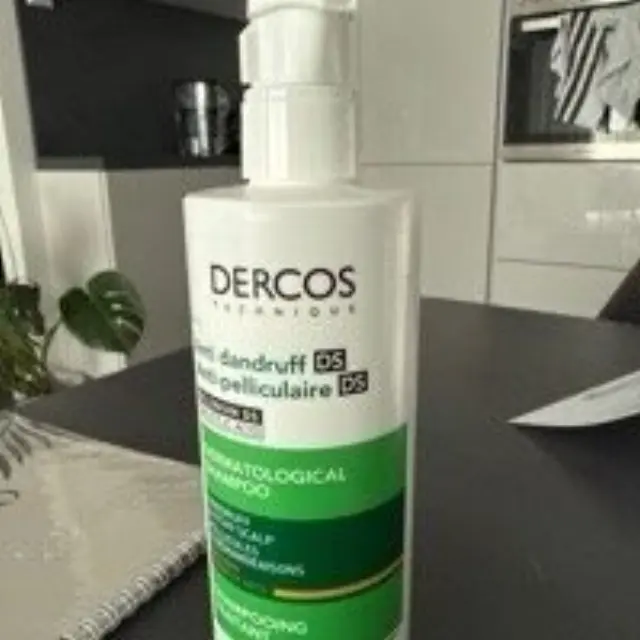 VICHY DERCOS Anti-Dandruff DS Σαμπουάν Κατά της ξηροδερμίας, της Πιτυρίδας και του Κνησμού για Ξηρά Μαλλιά 390ml