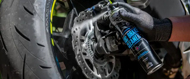 ΠΡΟΣΤΑΤΕΥΤΙΚΟ ΜΟΤΟΣΥΚΛΕΤΑΣ MUC-OFF 500ml 2