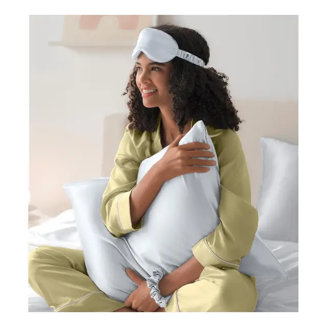 BEAUTY SLEEP SET (Μαξ/θήκη-Μάσκα Ύπνου-Scrunchies) SILVER GUY LAROCHE