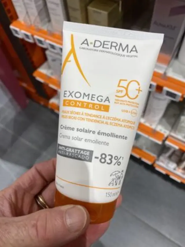 A-Derma Exomega Control Emollient Solar Cream SPF50+ Αντηλιακό Γαλάκτωμα για το Ξηρό και Ατοπικό Δέρμα, 150ml