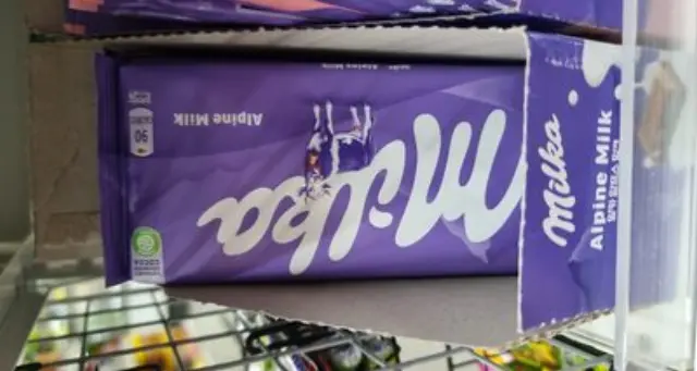 Milka Σοκολάτα Γάλακτος Alpine Milk 100gr Συσκ. 25 τμχ