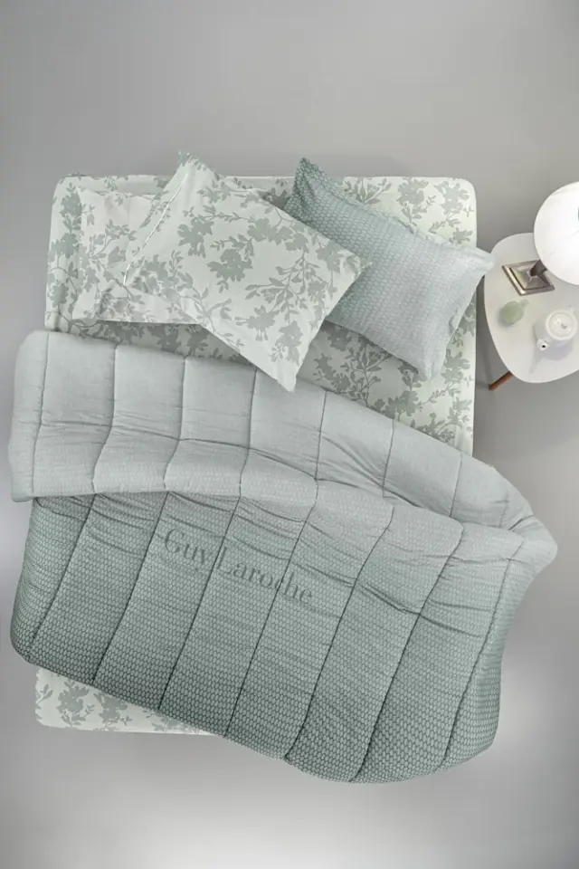 ΠΑΠΛΩΜΑ ΥΠΕΡΔΙΠΛΟ(220×240) CHRISTY AQUA GREY GUY LAROCHE
